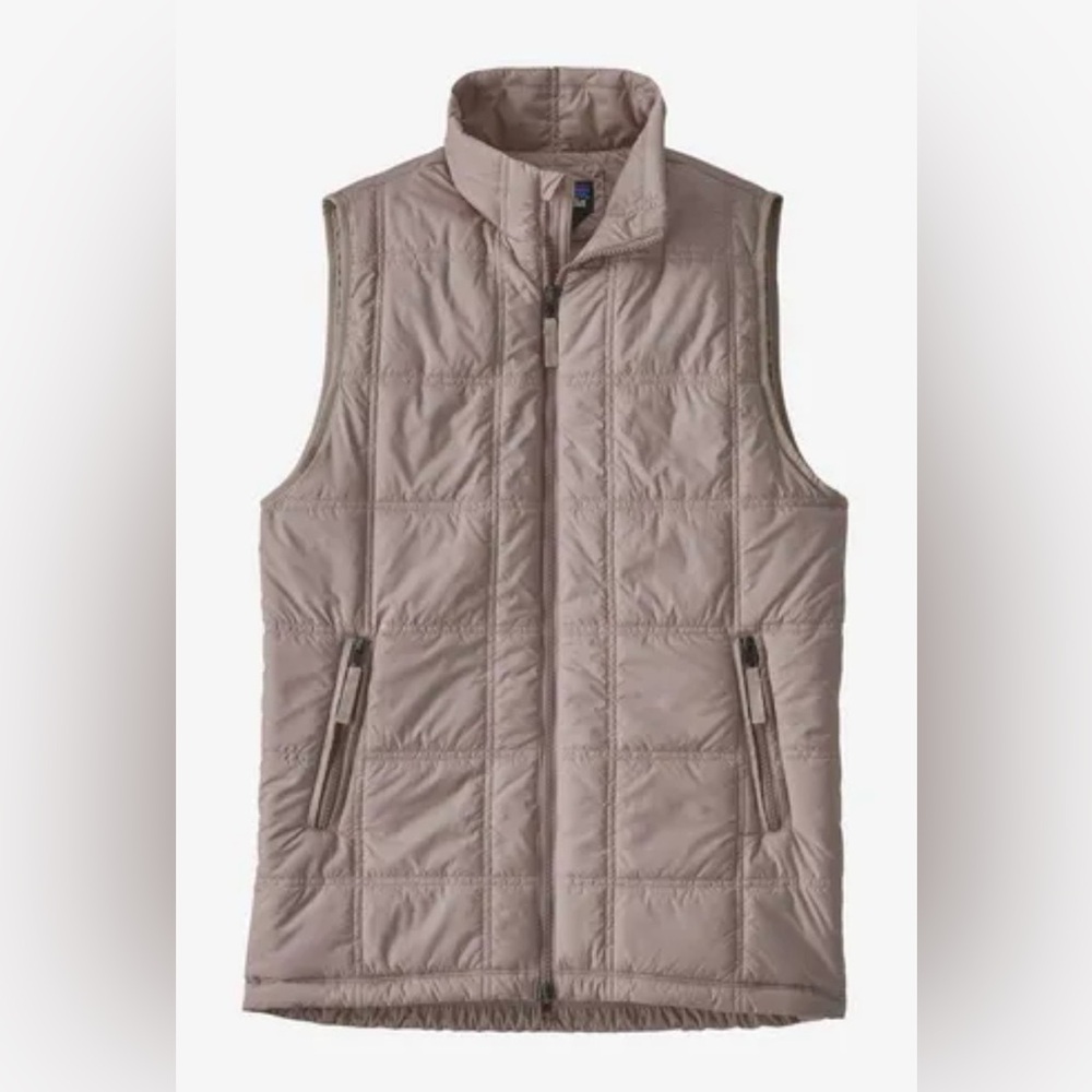 NWOT Patagonia Women's Vest - Taupe. Price firm!